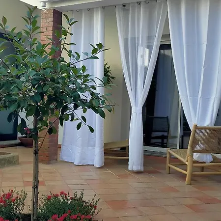 Amelia Apts & Alghero