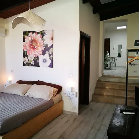 Konukevi Amelia Apts & 4*