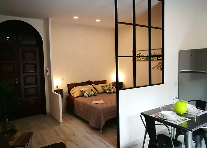 Amelia Apts & Gasthuis Alghero