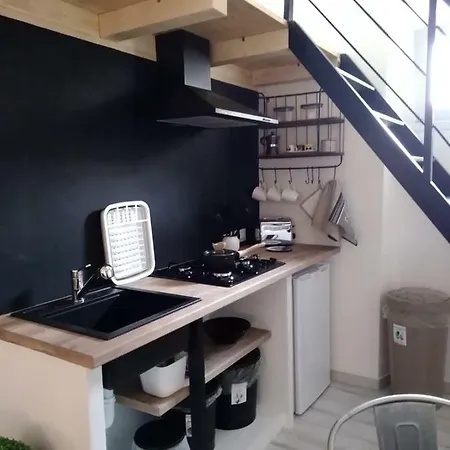 Amelia Apts & Alghero