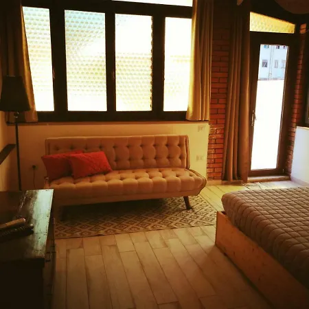Guest house Amelia Apts &