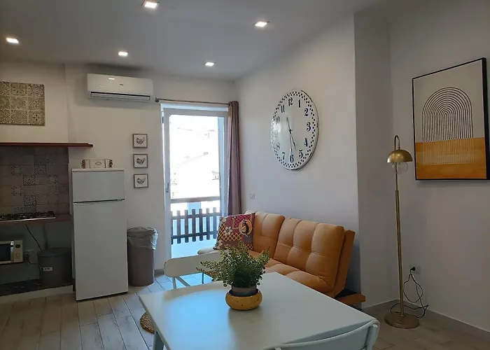 Gasthuis Amelia Apts & 3*