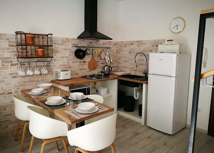 招待所 Amelia Apts & 阿尔盖罗