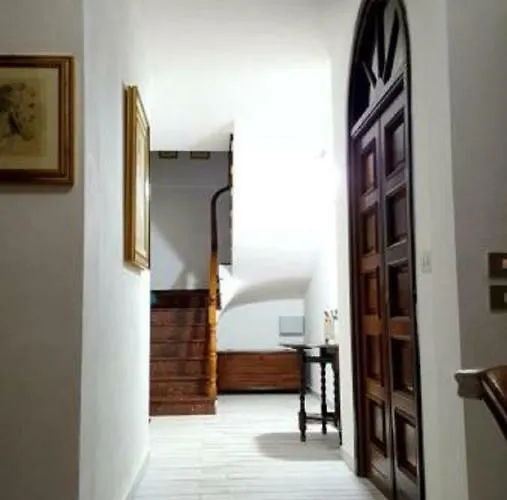 Gasthuis Amelia Apts & Alghero