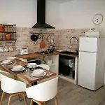 게스트하우스 Amelia Apts & 알게로