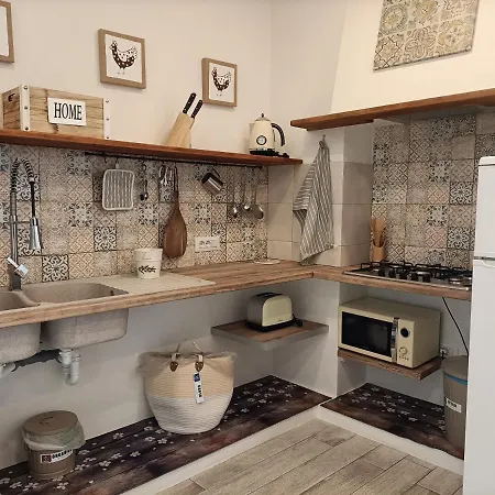 Amelia Apts & Gasthof 3*